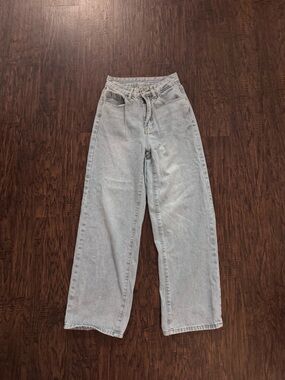 Classic Light Wash High-Rise Wide-Leg Jeans